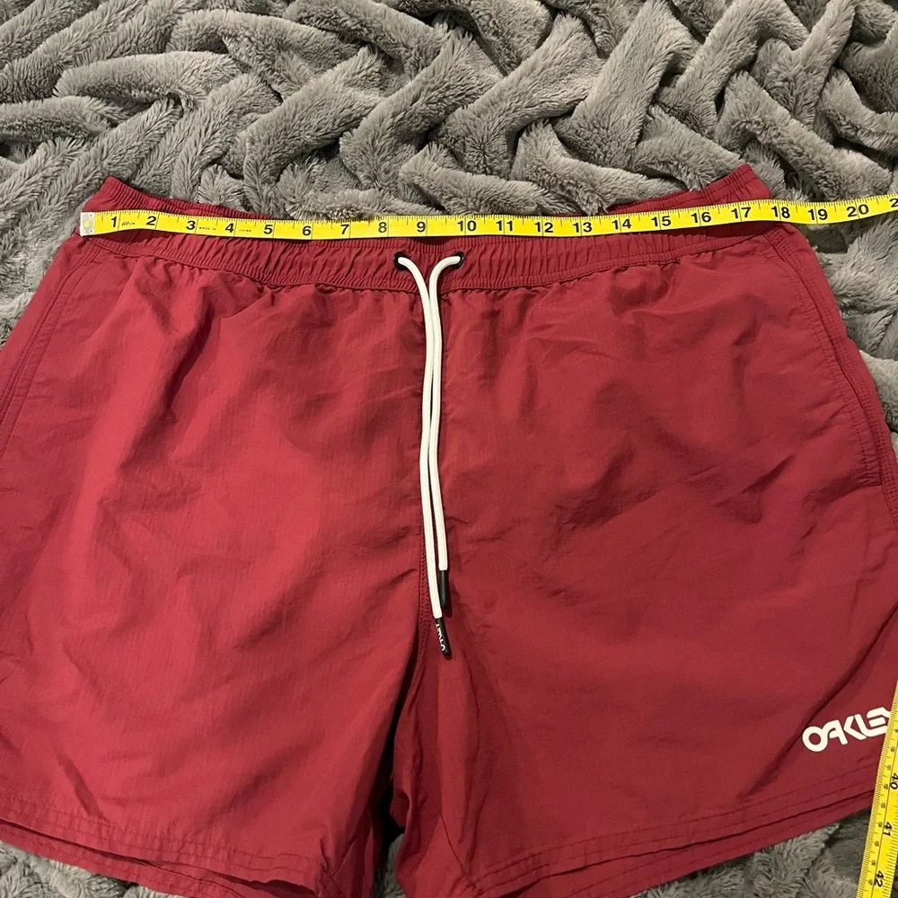 Oakley Red Mens Standard All Day Beach Shorts Size XL